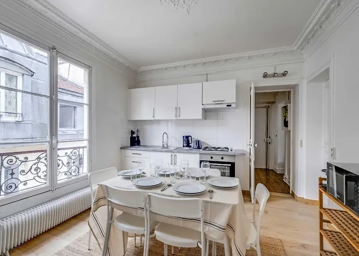 Haussmannian - 2bdr-6p Near Marais-sentier * Paris