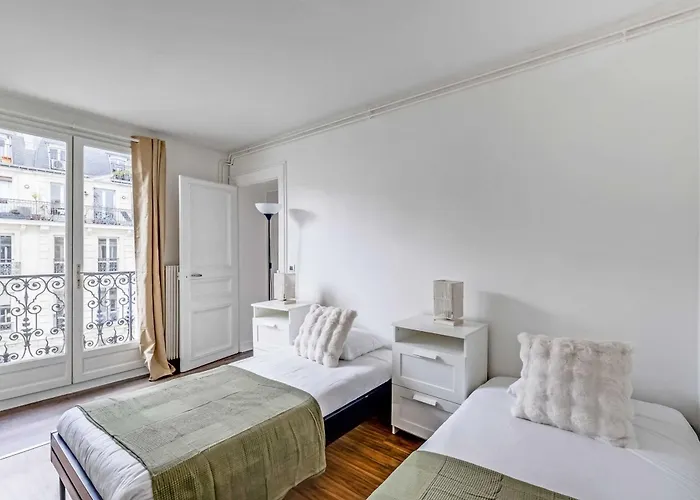Haussmannian - 2bdr-6p Near Marais-sentier Paris